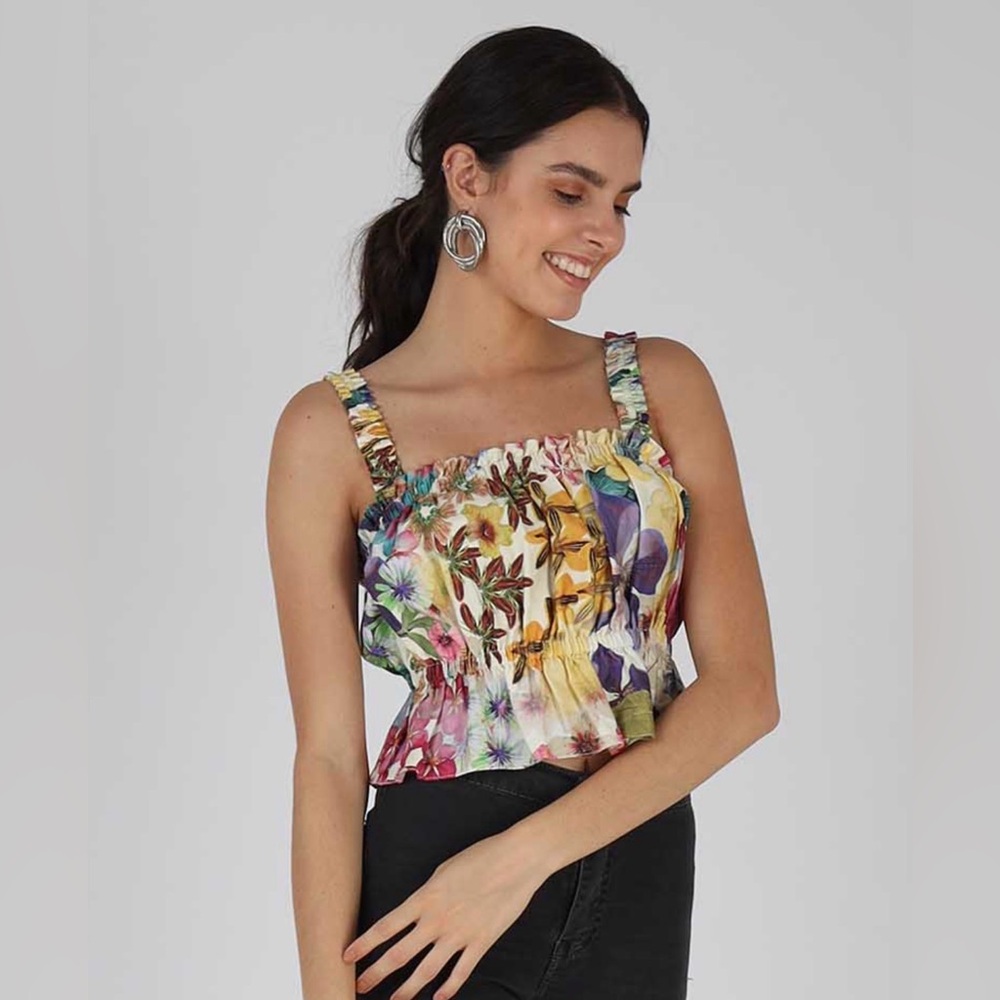 Geisha Designs Roz Top size Large